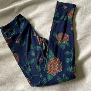 Lularoe flowered leggings